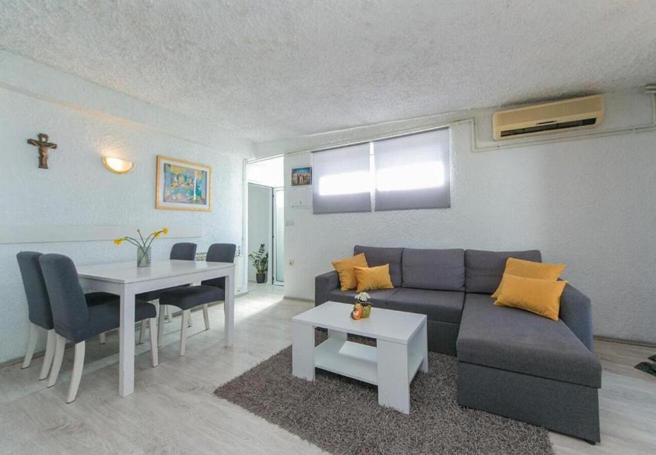 Apartment Jure Brist Zewnętrze zdjęcie